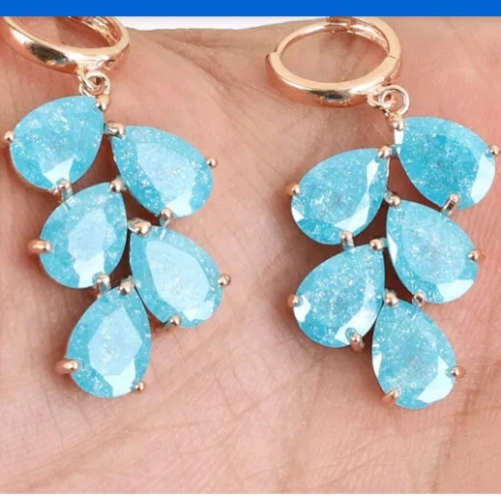 Aquamarine chandelier & rose gold earrings - Picture 6 of 9